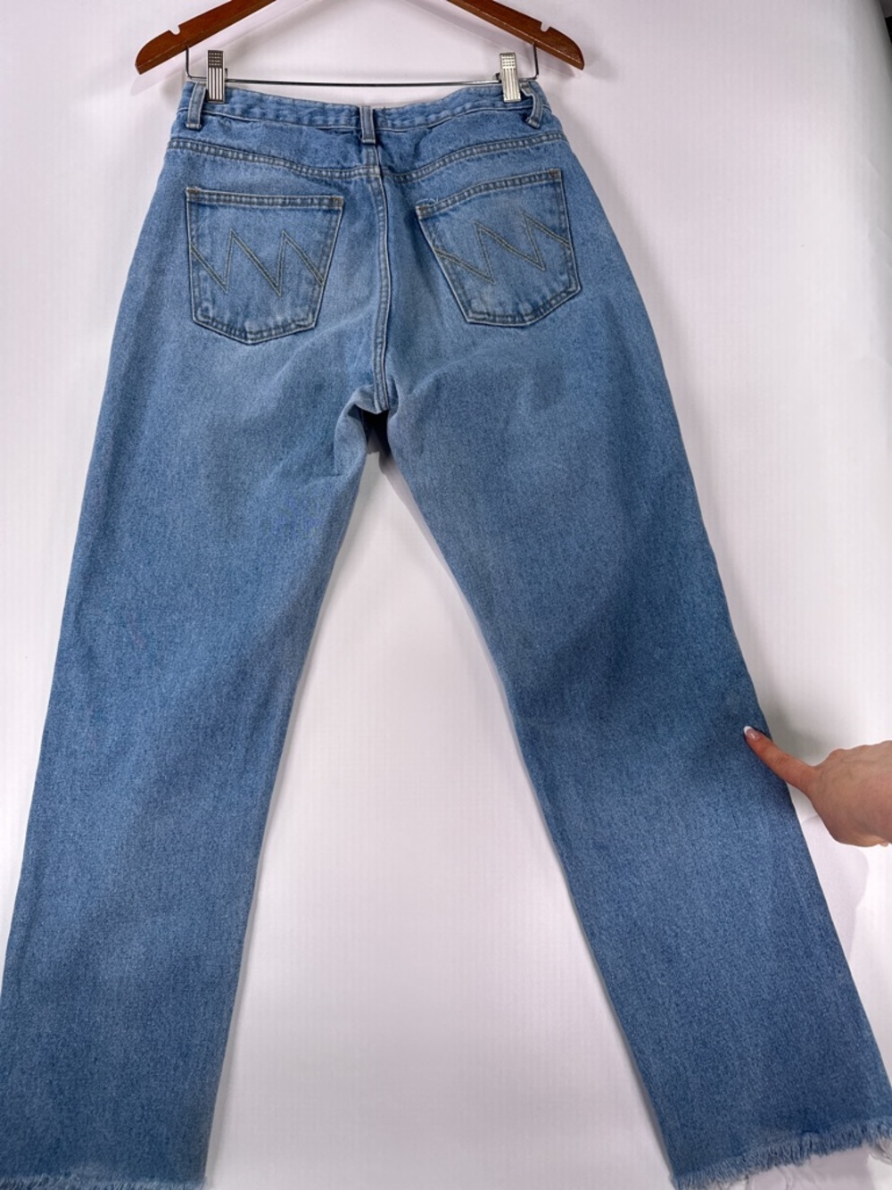 WV Project Straight Leg Jeans Raw Hem Zigzag Pockets Denim Light Wash L - Picture 15 of 15